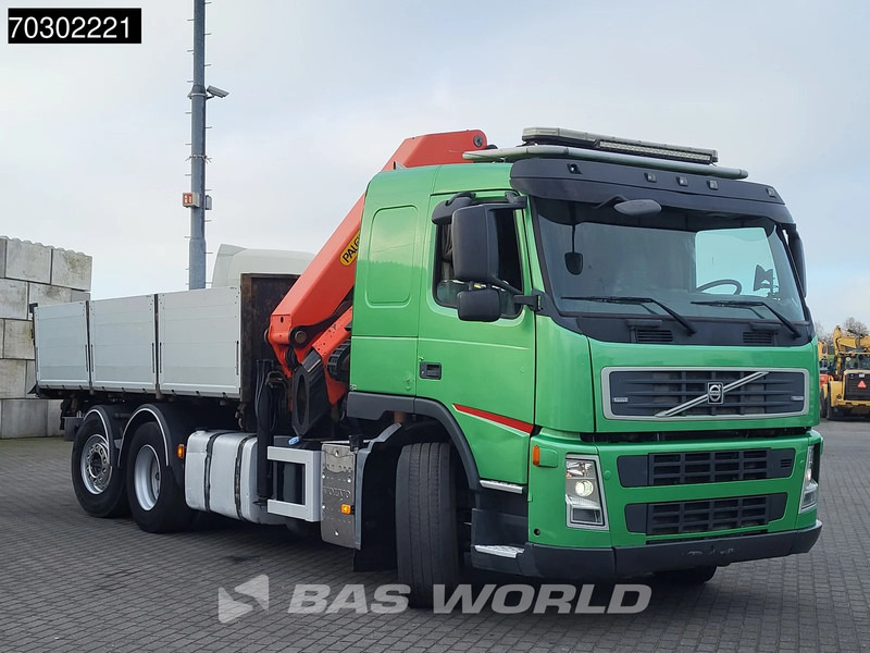 Volvo FM 340 FM 6X2 Palfinger PK23002 Crane 10m3 3-way tipper Lift+steering axle Euro 5 - Tipper, Crane truck: picture 3 Volvo FM 340 FM 6X2 Palfinger PK23002 Crane 10m3 3-way tipper Lift+steering axle Euro 5 - Tipper, Crane truck: picture 3
