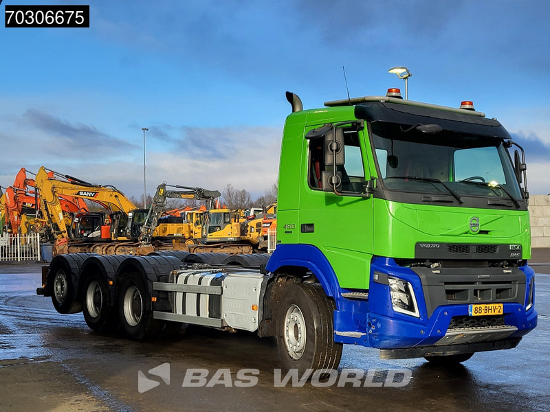 Volvo FMX 460 FMX 8X4 NL-Truck chassis Lift+Steering Axle Big-Axle VEB+ Euro 6 - Cab chassis truck: picture 3 Volvo FMX 460 FMX 8X4 NL-Truck chassis Lift+Steering Axle Big-Axle VEB+ Euro 6 - Cab chassis truck: picture 3