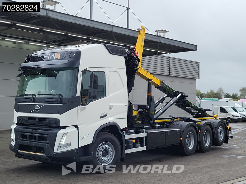 Volvo FMX 500 8X4 NEW! Palfinger PK33002 Crane + HT22TEC Hooklift Lift-Steering Axle - Hook lift truck, Crane truck: picture 5 Volvo FMX 500 8X4 NEW! Palfinger PK33002 Crane + HT22TEC Hooklift Lift-Steering Axle - Hook lift truck, Crane truck: picture 5