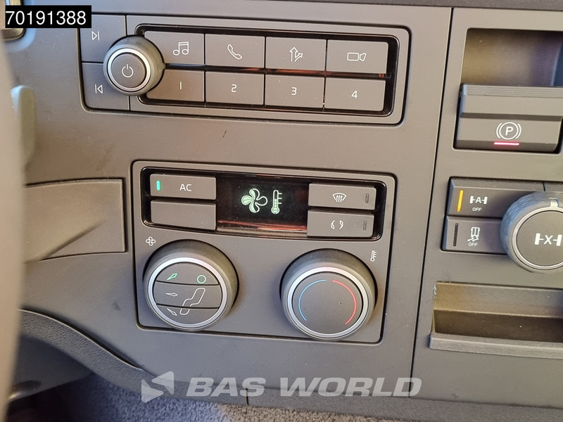 New Tipper Volvo FMX 520 10X4 50T Payload | 28m3 Tipper | Mining dumper EURO3 VEB+: picture 14 New Tipper Volvo FMX 520 10X4 50T Payload | 28m3 Tipper | Mining dumper EURO3 VEB+: picture 14