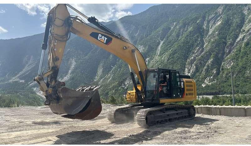 Caterpillar 330F LN - Crawler excavator: picture 2 Caterpillar 330F LN - Crawler excavator: picture 2