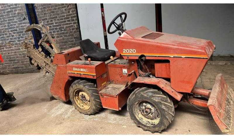 DITCH WITCH 2020K - Trencher: picture 2 DITCH WITCH 2020K - Trencher: picture 2