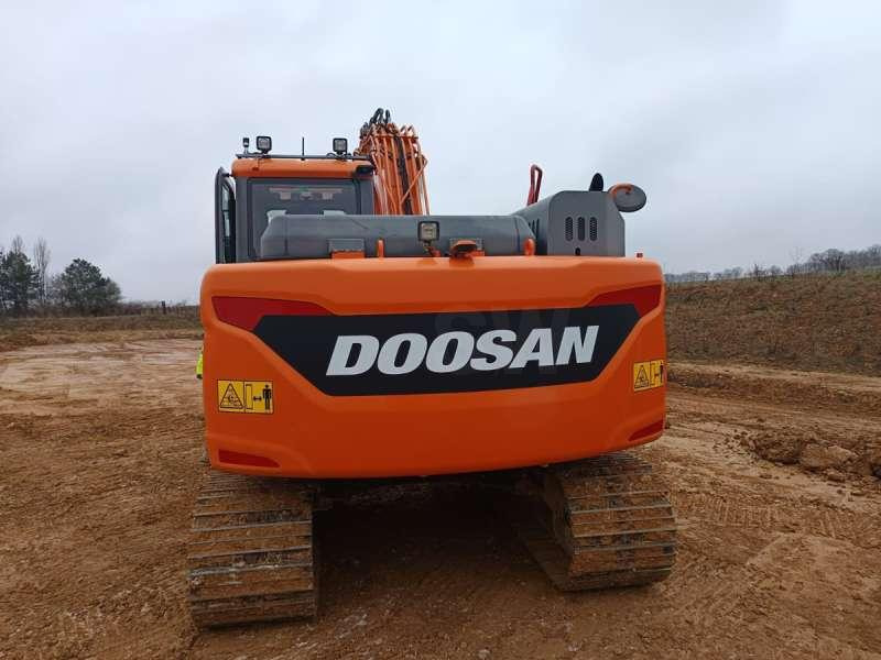 Crawler excavator Doosan DX140LC-5: picture 6