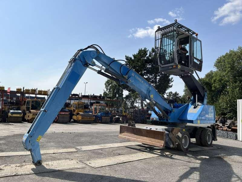Fuchs MHL 320 - Waste/ Industry handler: picture 4 Fuchs MHL 320 - Waste/ Industry handler: picture 4