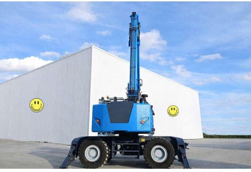 Fuchs MHL 350 - Waste/ Industry handler: picture 5 Fuchs MHL 350 - Waste/ Industry handler: picture 5