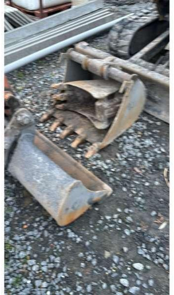 Hitachi ZX33U-3 CLR - Mini excavator: picture 4 Hitachi ZX33U-3 CLR - Mini excavator: picture 4