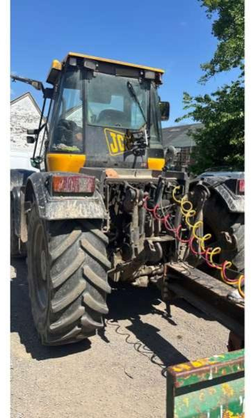 Jcb FASTRAC 2135 - Farm tractor: picture 3 Jcb FASTRAC 2135 - Farm tractor: picture 3