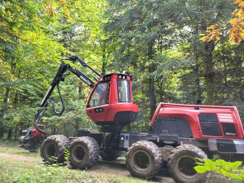 Komatsu 901XC ABATTEUSE - Forestry harvester: picture 1 Komatsu 901XC ABATTEUSE - Forestry harvester: picture 1