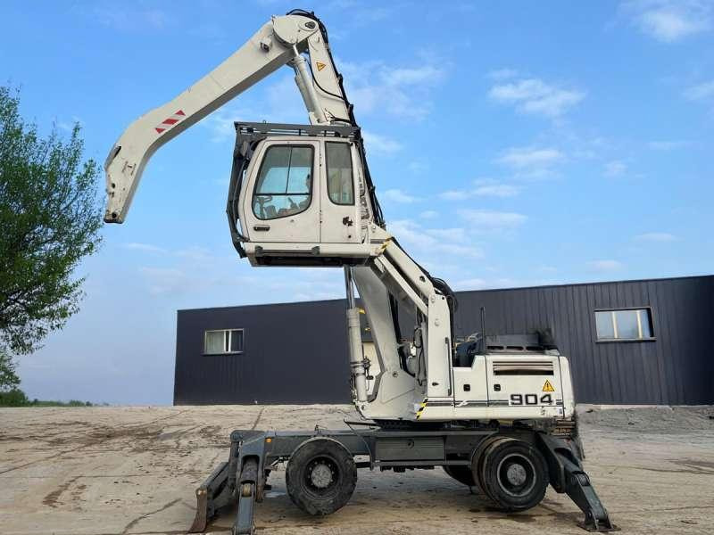 Liebherr A904C Litronic - Waste/ Industry handler: picture 2 Liebherr A904C Litronic - Waste/ Industry handler: picture 2