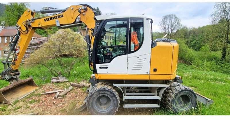 Liebherr A912 COMPACT - Wheel excavator: picture 3 Liebherr A912 COMPACT - Wheel excavator: picture 3
