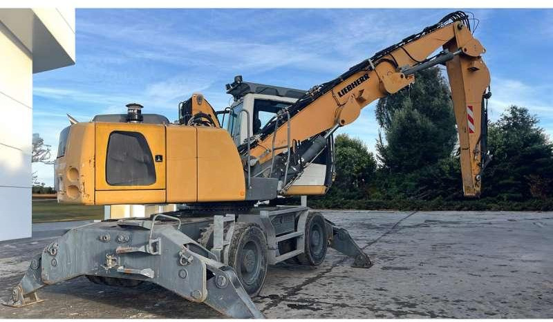 Liebherr LH 22 M LITRONIC - Waste/ Industry handler: picture 5 Liebherr LH 22 M LITRONIC - Waste/ Industry handler: picture 5