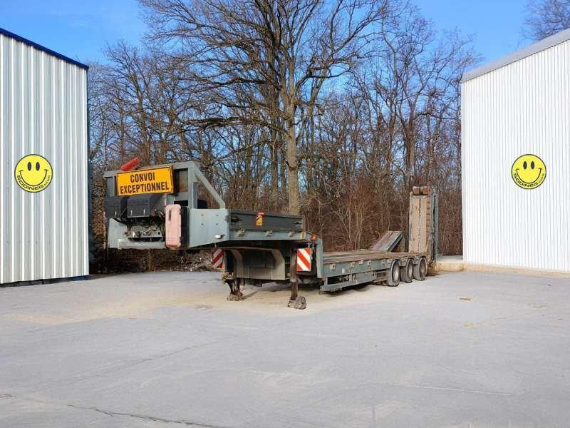 Louault 3 ESSIEUX - Low loader semi-trailer: picture 1 Louault 3 ESSIEUX - Low loader semi-trailer: picture 1