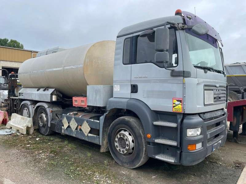 MAN 26350 + Acmar - Asphalt distributor: picture 1 MAN 26350 + Acmar - Asphalt distributor: picture 1