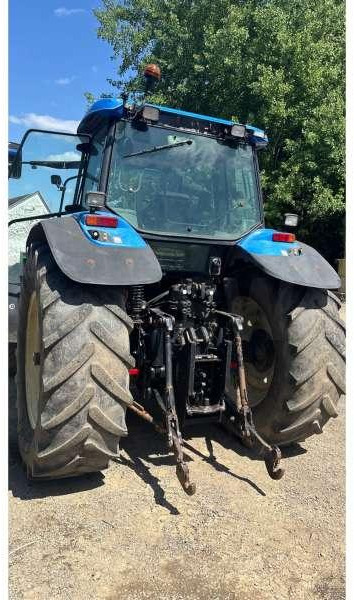 New Holland TM175 - Farm tractor: picture 3 New Holland TM175 - Farm tractor: picture 3