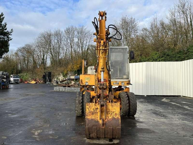 Wheel excavator Poclain P60: picture 9