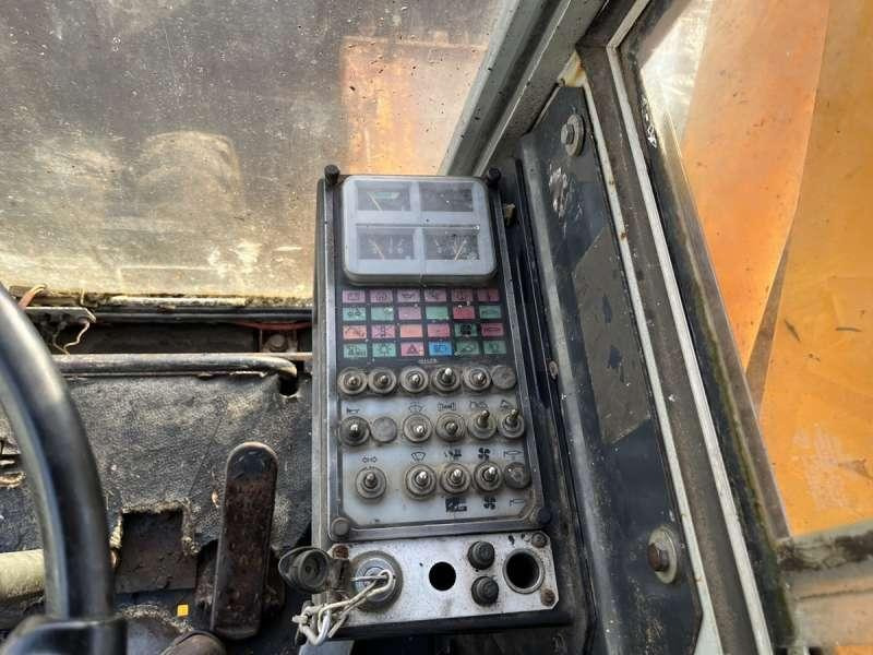 Wheel excavator Poclain P60: picture 45