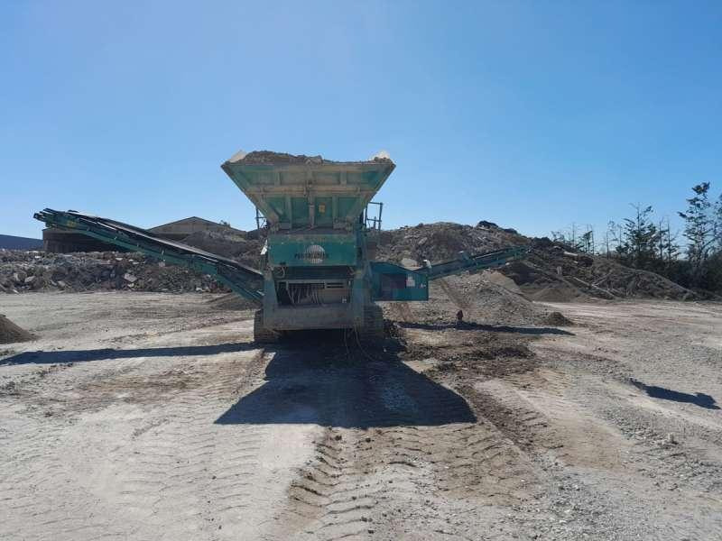 Powerscreen Warrior 1400 - Screener: picture 5 Powerscreen Warrior 1400 - Screener: picture 5