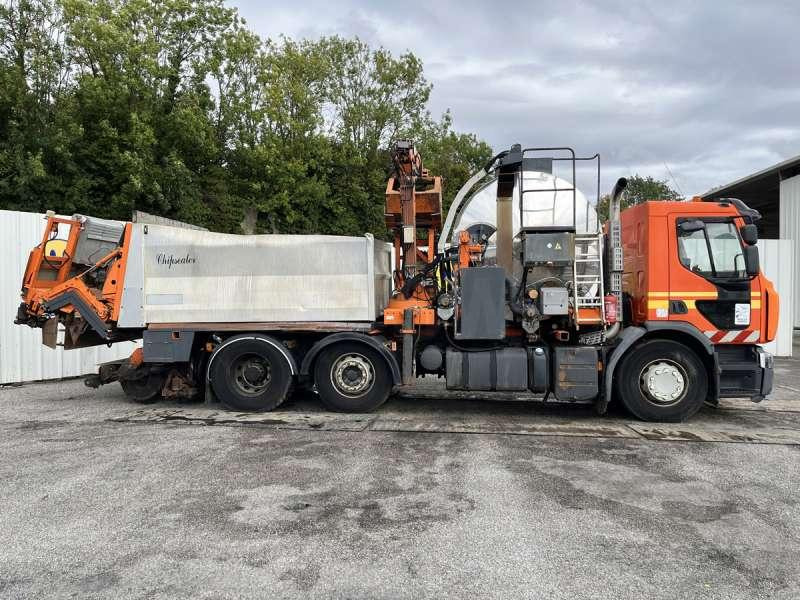 Renault P.A.T.A PREMIUM 370-26 - Asphalt machine: picture 4 Renault P.A.T.A PREMIUM 370-26 - Asphalt machine: picture 4