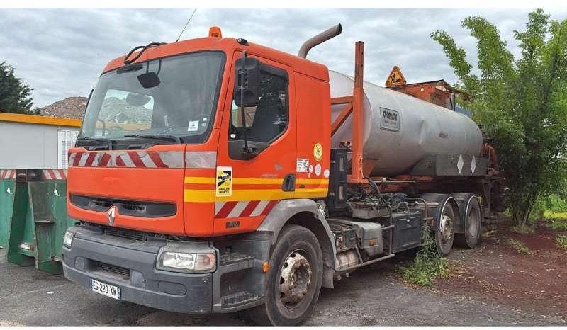 Renault PREMIUM 370-26 - Asphalt distributor: picture 1 Renault PREMIUM 370-26 - Asphalt distributor: picture 1
