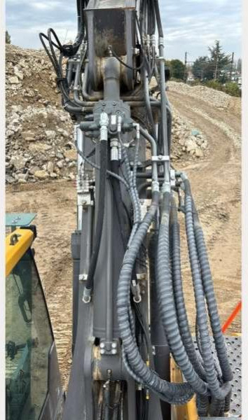 Volvo ECR235EL - Crawler excavator: picture 5 Volvo ECR235EL - Crawler excavator: picture 5