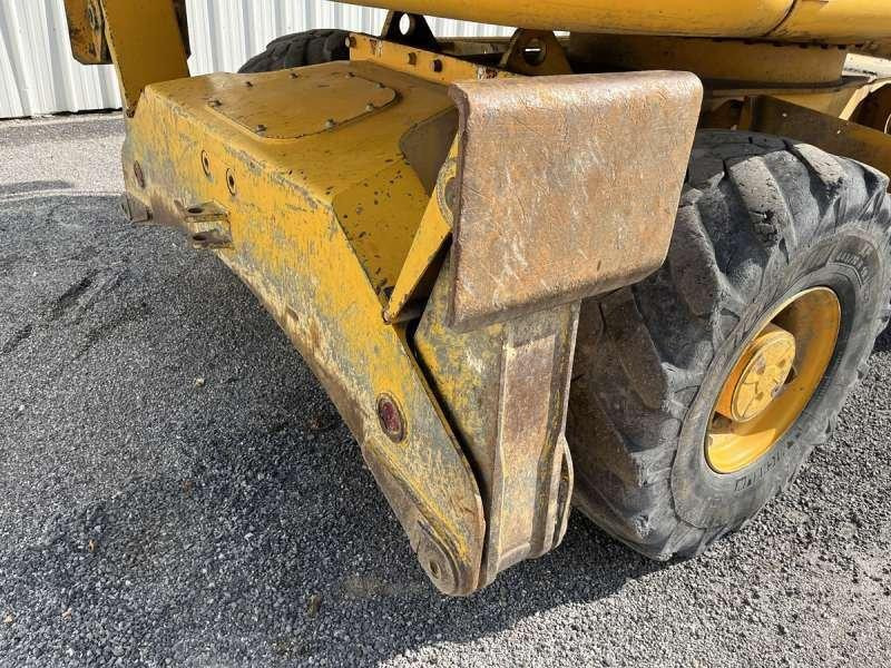 Wheel excavator Volvo EW140D: picture 22