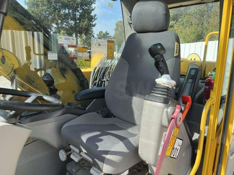 Wheel excavator Volvo EW140D: picture 48
