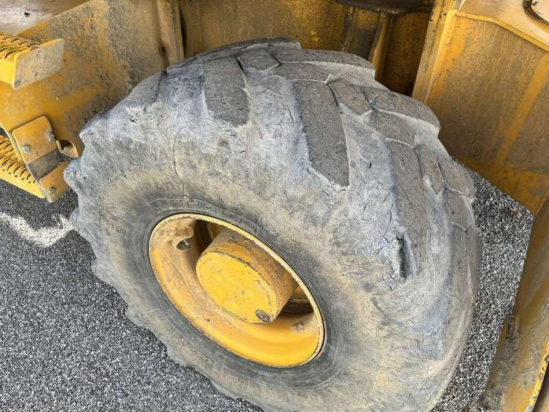 Wheel excavator Volvo EW140D: picture 25