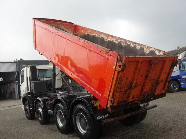 DAF CF380 Euro 3 - Tipper: picture 3 DAF CF380 Euro 3 - Tipper: picture 3