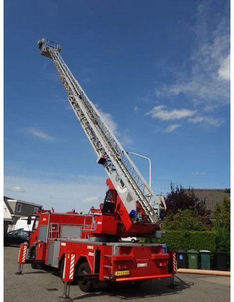 DAF LF 55.250 METZ 30 meter - Fire truck: picture 3 DAF LF 55.250 METZ 30 meter - Fire truck: picture 3