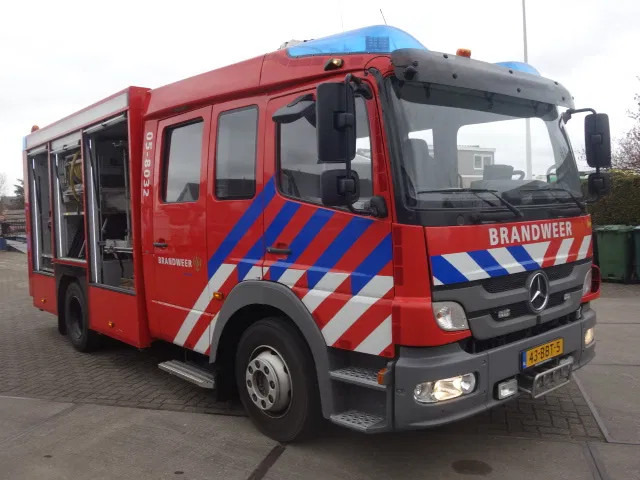 Mercedes-Benz Atego 1426 ZIEGLER 2000 LITER EURO 5 - Fire truck: picture 2 Mercedes-Benz Atego 1426 ZIEGLER 2000 LITER EURO 5 - Fire truck: picture 2