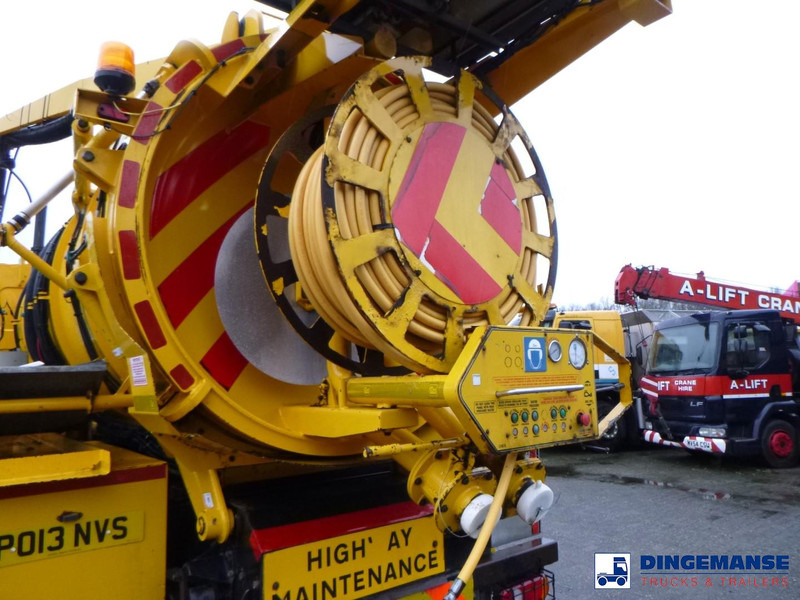 Vacuum truck DAF LF 55.220 4X2 RHD Whale vacuum tank 8.1 m3: picture 11 Vacuum truck DAF LF 55.220 4X2 RHD Whale vacuum tank 8.1 m3: picture 11