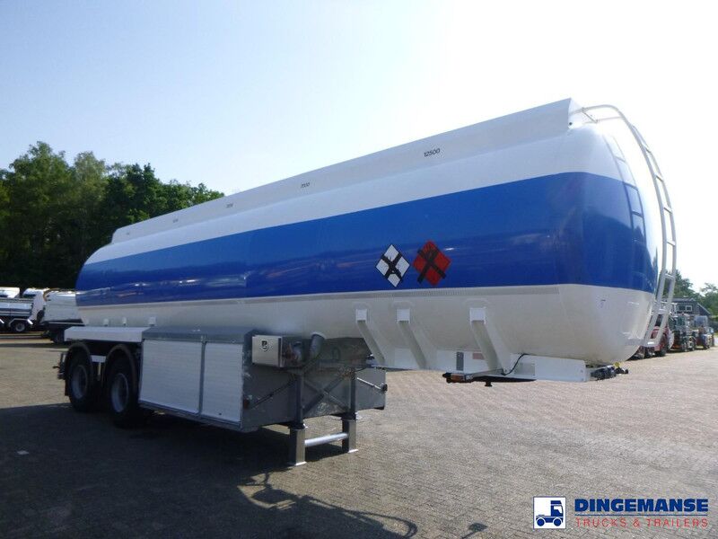Dijssel Fuel tank alu 37.2 m3 / 5 comp + pump - Tank trailer: picture 2 Dijssel Fuel tank alu 37.2 m3 / 5 comp + pump - Tank trailer: picture 2