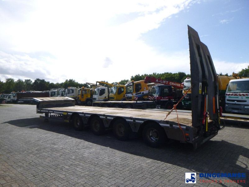 Faymonville 4-axle semi lowbed trailer 73 t ext. - Low loader semi-trailer: picture 3 Faymonville 4-axle semi lowbed trailer 73 t ext. - Low loader semi-trailer: picture 3