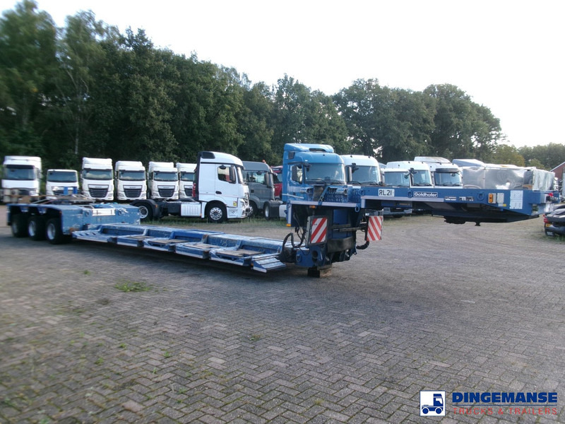 Goldhofer 3-axle lowbed trailer STZ-V 3-33/80A 56 t / ext. 13.6 m - Low loader semi-trailer: picture 2 Goldhofer 3-axle lowbed trailer STZ-V 3-33/80A 56 t / ext. 13.6 m - Low loader semi-trailer: picture 2