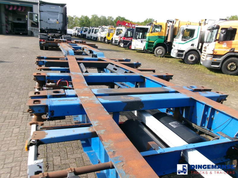 Container transporter/ Swap body semi-trailer Krone 3-axle container trailer 20-30-40-45 ft SDC27: picture 10 Container transporter/ Swap body semi-trailer Krone 3-axle container trailer 20-30-40-45 ft SDC27: picture 10