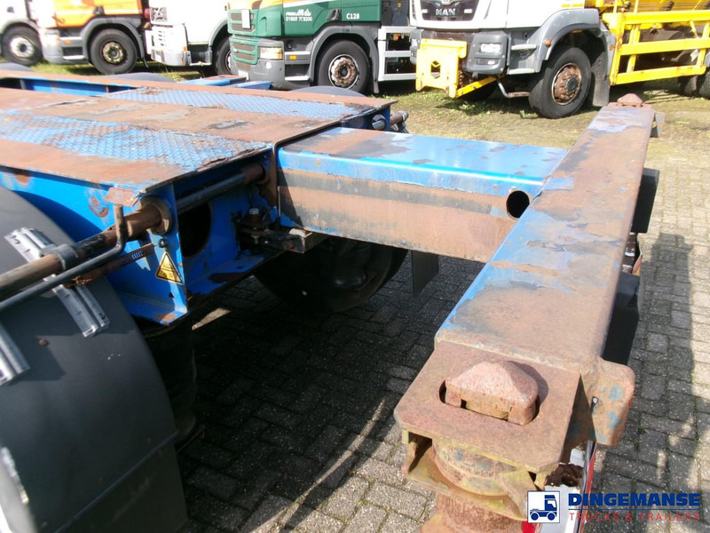 Container transporter/ Swap body semi-trailer Krone 3-axle container trailer 20-30-40-45 ft SDC27: picture 12 Container transporter/ Swap body semi-trailer Krone 3-axle container trailer 20-30-40-45 ft SDC27: picture 12