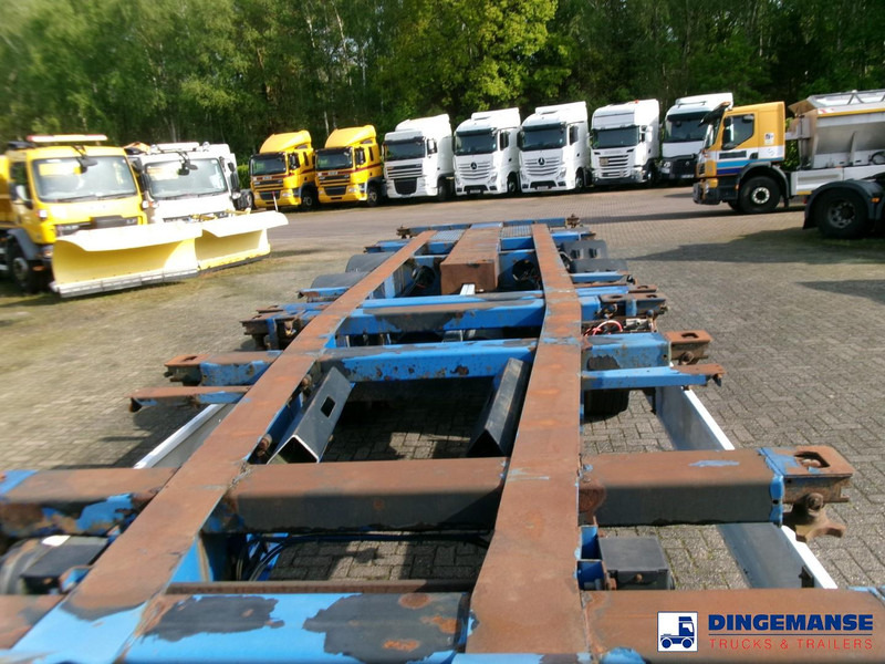 Container transporter/ Swap body semi-trailer Krone 3-axle container trailer 20-30-40-45 ft SDC27: picture 11 Container transporter/ Swap body semi-trailer Krone 3-axle container trailer 20-30-40-45 ft SDC27: picture 11