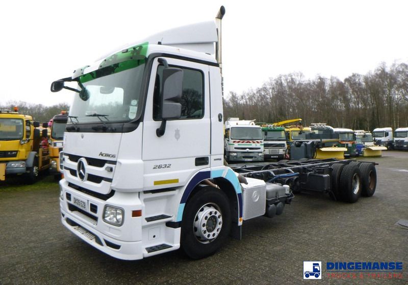 Mercedes-Benz Actros 2632 6x4 chassis - Cab chassis truck: picture 1 Mercedes-Benz Actros 2632 6x4 chassis - Cab chassis truck: picture 1