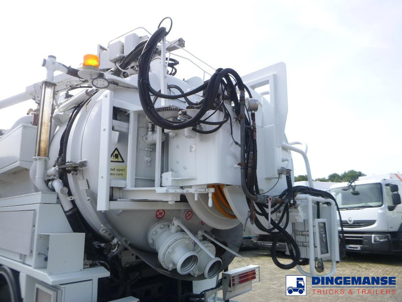 Mercedes-Benz Actros 3241 8x4 RHD Huwer vacuum tank / hydrocureur 15 m3 - Vacuum truck: picture 5 Mercedes-Benz Actros 3241 8x4 RHD Huwer vacuum tank / hydrocureur 15 m3 - Vacuum truck: picture 5