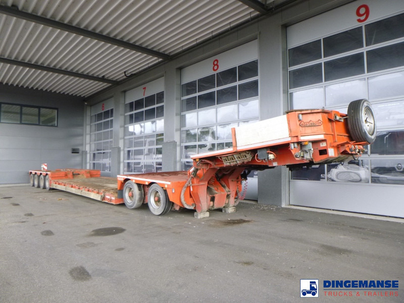 Nooteboom 4-axle lowbed trailer Euro 110-04 + 2-axle dolly - Low loader semi-trailer: picture 2 Nooteboom 4-axle lowbed trailer Euro 110-04 + 2-axle dolly - Low loader semi-trailer: picture 2