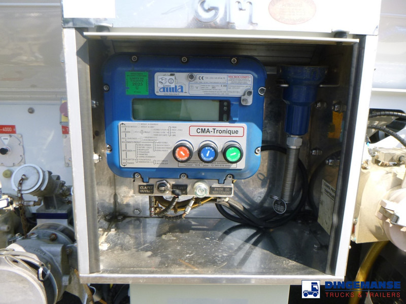 Leasing of Renault Premium 310 dxi 6x2 fuel tank 18.5 m3 / 5 comp Renault Premium 310 dxi 6x2 fuel tank 18.5 m3 / 5 comp: picture 14