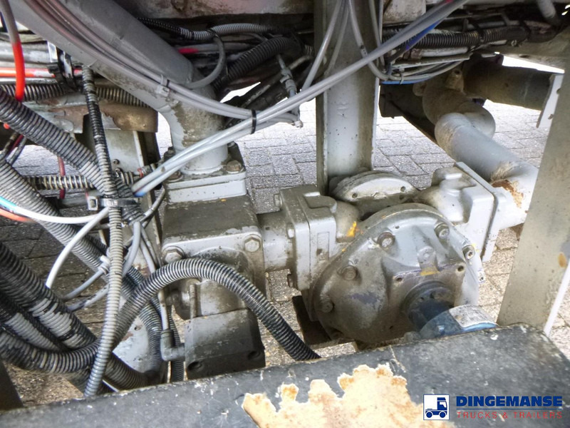 Leasing of Scania P 230 DB 4x2 RHD fuel tank 12.4 m3 / 4 comp Scania P 230 DB 4x2 RHD fuel tank 12.4 m3 / 4 comp: picture 18