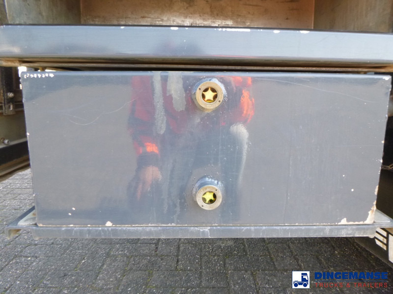 Tank truck Scania P 420 6x2 fuel tank 20.6 m3 / 4 comp: picture 12