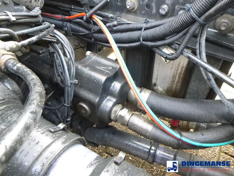 Tractor unit MAN TGX 18.460 4x2 Euro 6 + Hydraulics & Compressor: picture 8 Tractor unit MAN TGX 18.460 4x2 Euro 6 + Hydraulics & Compressor: picture 8