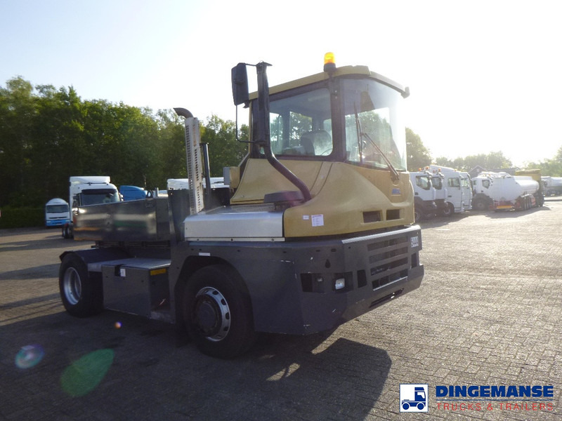 MOL RM 255 4X4 terminal drawbar tractor 150 ton - Tractor unit: picture 2 MOL RM 255 4X4 terminal drawbar tractor 150 ton - Tractor unit: picture 2