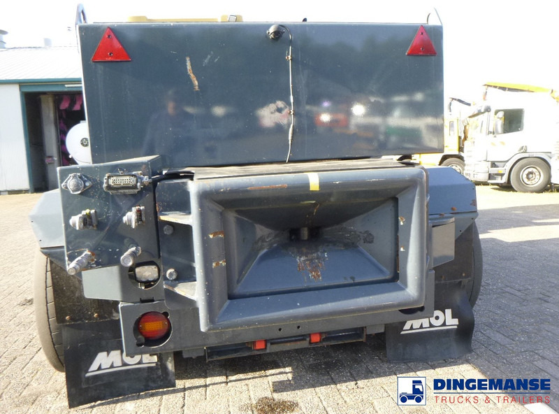 MOL RM 255 4X4 terminal drawbar tractor 150 ton - Tractor unit: picture 5 MOL RM 255 4X4 terminal drawbar tractor 150 ton - Tractor unit: picture 5