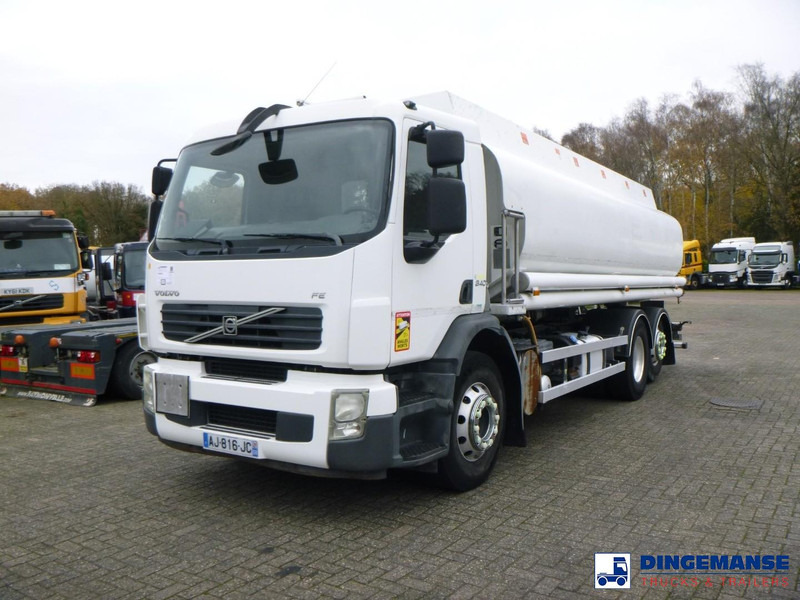 Volvo FE 340 6x2 fuel tank 22.1 m3 / 6 comp - Tank truck: picture 1 Volvo FE 340 6x2 fuel tank 22.1 m3 / 6 comp - Tank truck: picture 1