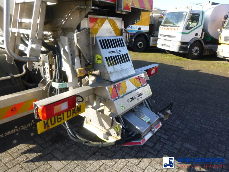 Snow removal vehicle Volvo FE 340 6x4 RHD salt spreader / gritter: picture 9