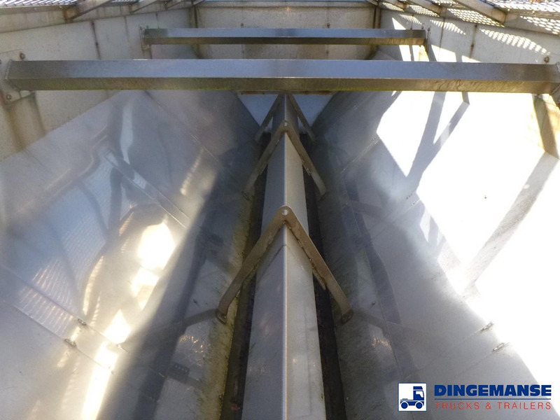 Snow removal vehicle Volvo FE 340 6x4 RHD salt spreader / gritter: picture 14