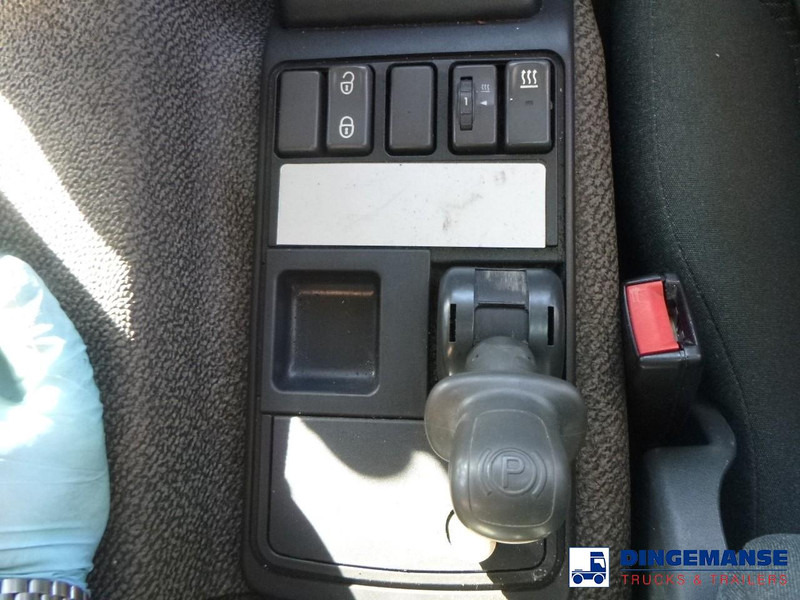 Snow removal vehicle Volvo FE 340 6x4 RHD salt spreader / gritter: picture 20